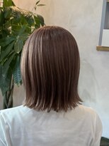 ルーチェ(Lu-che)&nbsp;柔らかミルクティ×切りっぱなしボブ