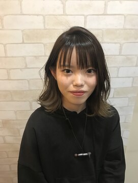 キュービック 津島店(Cubic) グラデーションカラー