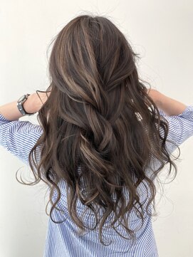 アライブ キチジョウジ(ALIVE Kichijoji) コントラストアッシュベージュハイライト