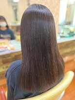 アークスヘアー&nbsp;アッシュベージュ髪質改善カラー艶感ストレート