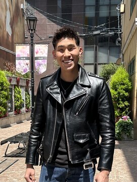 ビュートリアム 梅田(BEAUTRIUM) メンズカット/フェード/刈り上げ/ジェットモヒカン/茶屋町/梅田