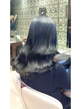 アース 大曽根店(HAIR&MAKE EARTH) ブルーブラック