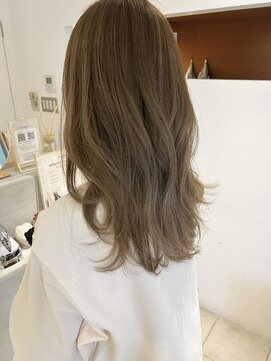 アイニティ 江坂(Inity) 白髪ぼかし可　ハイライトカラー