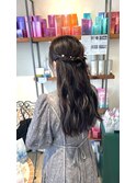 ねじりハーフアップ