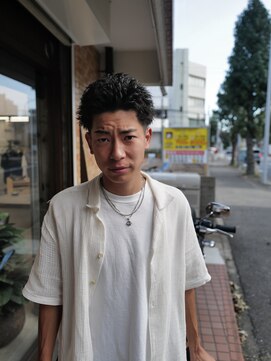 ダカー(dakah) ツイストパーマショート