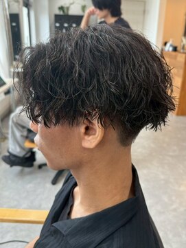 フゥ 宇都宮戸祭(FeU) 宇都宮メンズカットメンズパーマ波巻きスパイラルパーマツイスパ