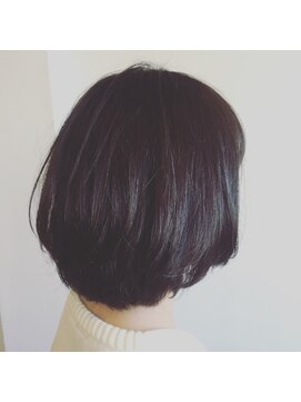 カタチヘアー(HAIR) １６。。。艶。。。ナチュラル。。。ミディアムのカタチ。。。。