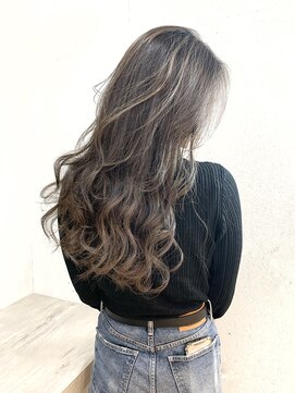 ヘアーワークス ヘルム 渋谷店(HAIR WORKS HELM) 外国人風ハイライトカラー