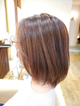 バグスドゥア(Bagus dua) 軽やかボブ【大日/バグスドゥア】