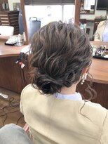 ドレスヘアお呼ばれアレンジ結婚式　編み込み　シニヨン　アップ
