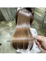 サロンドミルク 原宿(salon de MiLK) ハイトーンでも艶髪に！美髪矯正おすすめです