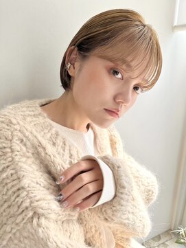 ジジ 代々木(Gigi) 【みずき】ショートボブもハイトーンも酸性ストレート！