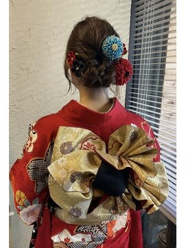 ミックスカール(Mixcurl) 成人式アップスタイル