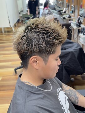 イエローコーン 金沢文庫店(YELLOW CORN) 刈り上げスパイキーショート