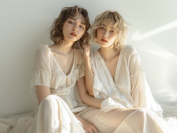 アルモワール(Armoire)の写真/【下北沢駅 徒歩3分】髪質×骨格×服装×ライフスタイルに合わせて抜け感のある顔周りデザインに。