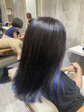 パダ(PADA) ブルーのインナーカラー♪