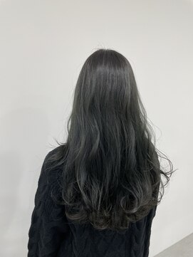 イフプロデュースドバイアミカ(iF produced by Amica) アッシュ