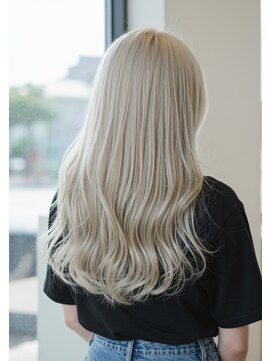 フュージョンファイブ(FUSION5) エクステ／髪質改善/韓国／ギャル／梅田／韓国風／ブリーチ