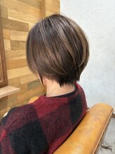 年々気になる白髪は染める？ぼかす？