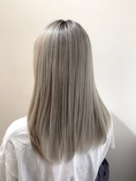 salon de MiLK 札幌大通店【サロン ド ミルク】 smoky white