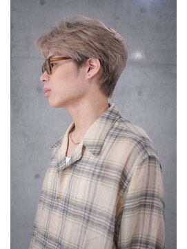 モッズ ヘア 新宿サウス店(mod's hair) ナチュラルセンターパート＋ミルクティーベージュ