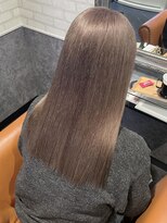 ルノン フィージュ(LUNON fieju)&nbsp;黒髪クラゲヘアーオリーブグレー小顔ココアベージュ