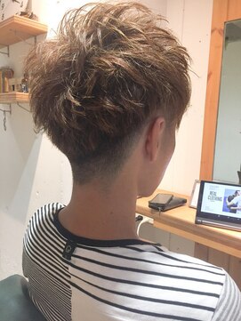 リノ 吉祥寺(Lino kichijoji) 刈り上げ×ツーブロック　Lino by U-REALM