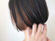 《インナーカラー》隠せる大胆な色使いが人気