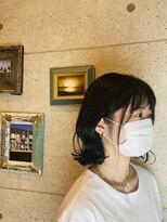 リノ(Lino) 暗髪ボブ