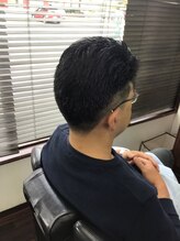 ソウ ヘアーワークス ヤマザキ(想 Hair works YAMAZAKI) ツーブロックフェードカット