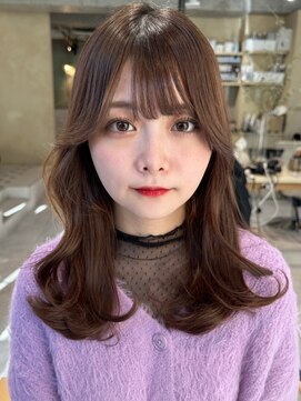 ティア(Tia.) ミディアムヘア/縮毛矯正/髪質改善トリートメント/グレージュ