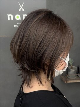 ナナ バイ ピケ(nana by pique) 上品ミディアムウルフ/暗髪/段カット/グレージュカラー/30代40代