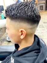 ヘアーコレクション グロース(HAIR COLLECTION Growth)&nbsp;30代40代メンズツーブロック刈り上げ短髪束感ビジカジ