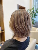 【ced.】バレイヤージュ　シアベージュ