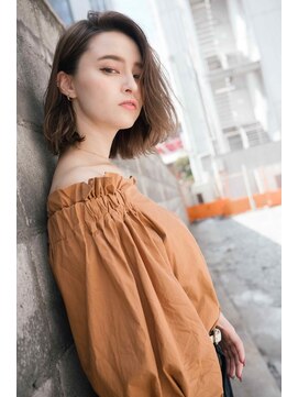 リープ 祖師ヶ谷大蔵(leap) ★くびレイヤーエモージュ斜めバング グレージュカラー