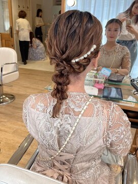 ネオリーブ チロル 横浜西口店(Neolive CiroL.) ヘアセットパーティーヘア　ゆるふわ編み下ろし