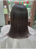 パッツンミディアム