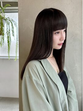 シセイ 青山(SHISEI) ぱつっとカット/黒髪/ストレート/縮毛矯正