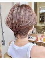 ビュートリアム 南青山(BEAUTRIUM)&nbsp;大人ショート　束感ショートヘア　ニュアンスショート　表参道