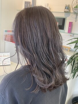 ミント(minto) 白髪ぼかし/ハイライト/髪質改善トリートメント/