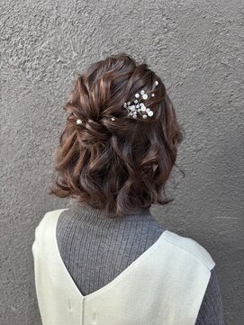 ルナクレセント (Luna crescent) ハーフアップ