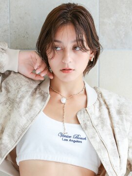 ニューヨークニューヨークマザーズ(NYNY Mothers) 暗髪/レイヤーボブ/センターパート/ゆるふわウェーブ