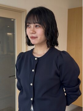 ロマリア 渋谷 渋谷宮益坂(Lomalia) 乾かすだけでキマる髪/ウェーブパーマ黒髪ボブ