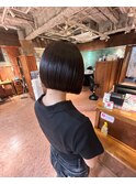 暗髪チョコレートブラウンxボブ