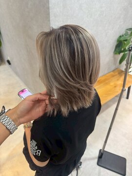 メリー オオサカ(Merly Osaka) バレイヤージュ