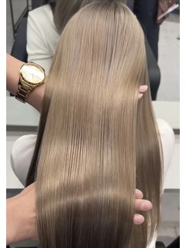 キング 心斎橋店(K!ng) 縮毛矯正髪質改善レイヤーカットトリートメント心斎橋美容室