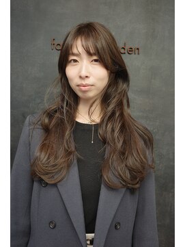フェイバリットガーデン(favorite garden) 20代30代40代グレージュイメチェン小顔レイヤーロング