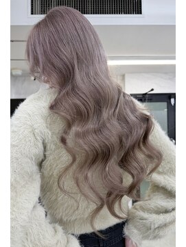 リア 大阪梅田(Ria) ～ミルクティーグレージュ～【Ria 大阪梅田】