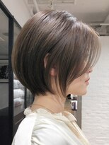 エリマ 横浜西口(elima)&nbsp;横浜西口白髪ぼかしハンサムショートヘアッシュブラウンカラー