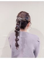 ハニーレーン(HONEY LANE)&nbsp;編みおろしポニーテール